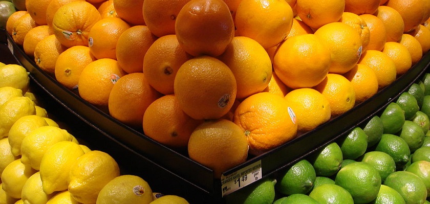 Vraag kinderen het verschil tussen een mandarijn en een sinaasappel zodat ze leren nadenken